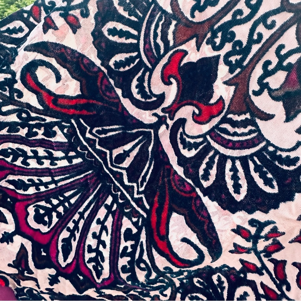 Soft Surroundings Velvet Wine Paisley Topper Kimono - Picture 13 of 16